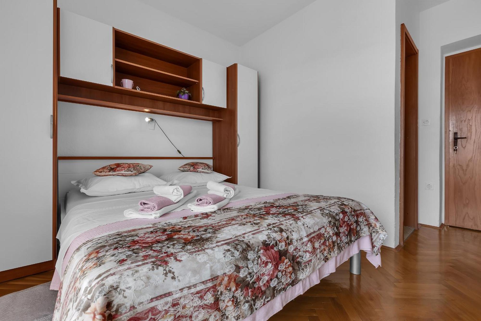 Apartment And Rooms Mila Μακάρσκα Εξωτερικό φωτογραφία