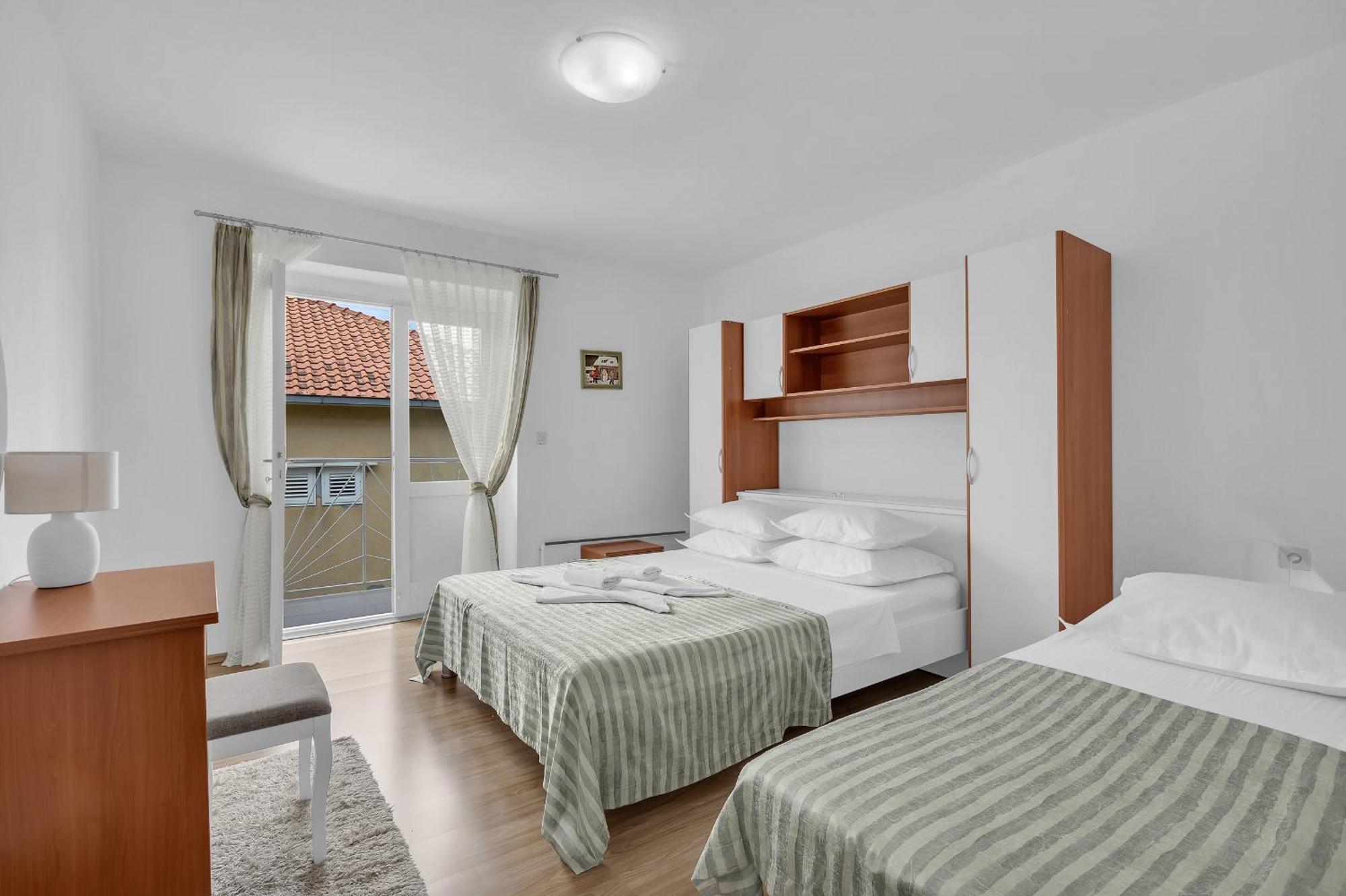 Apartment And Rooms Mila Μακάρσκα Εξωτερικό φωτογραφία