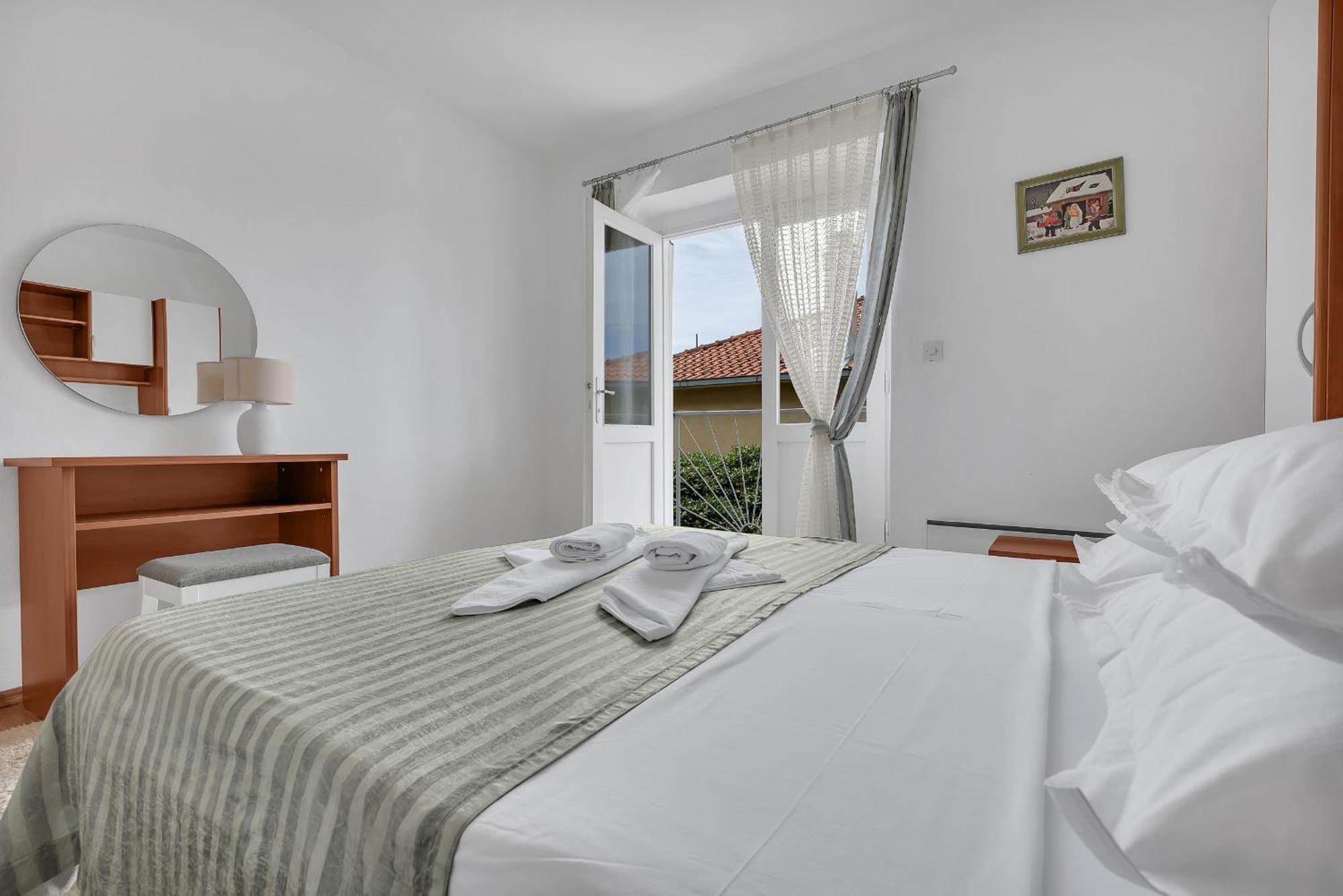 Apartment And Rooms Mila Μακάρσκα Εξωτερικό φωτογραφία