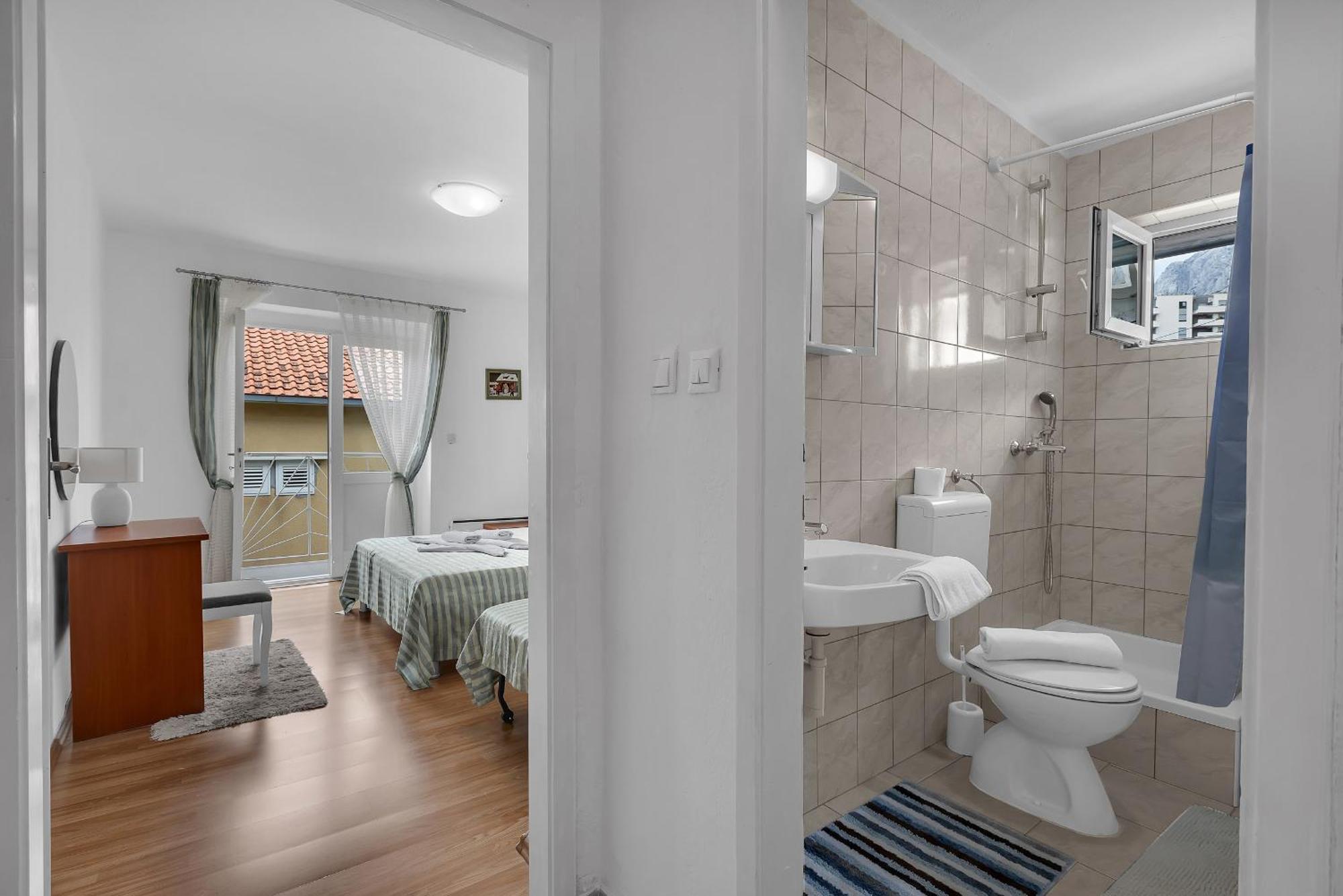 Apartment And Rooms Mila Μακάρσκα Εξωτερικό φωτογραφία