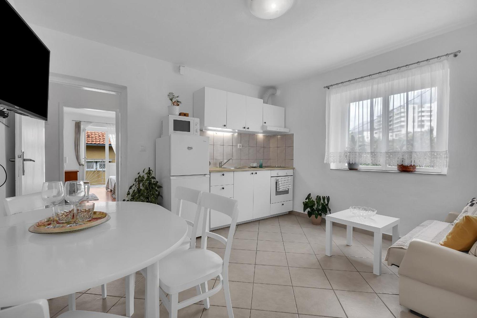 Apartment And Rooms Mila Μακάρσκα Εξωτερικό φωτογραφία